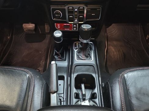 Used 2020 Jeep Gladiator Rubicon w/ LED Lighting Group image 21