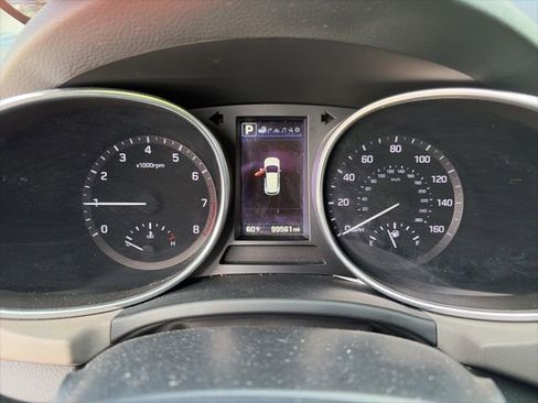 Used 2018 Hyundai Santa Fe Sport w/ 2.0T Ultimate Tech Package 05 AWD/4WD image 14