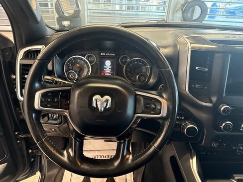 Used 2019 RAM 1500 Big Horn RWD image 12