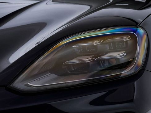 New 2026 Porsche Cayenne image 7