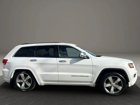 Used 2014 Jeep Grand Cherokee Overland image 4