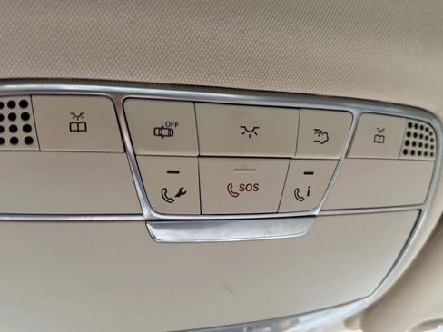 Used 2015 Mercedes-Benz S 550 S 550 4MATIC Sedan 4D image 53