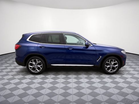 Used 2024 BMW X3 xDrive30i w/ Premium Package AWD/4WD image 8