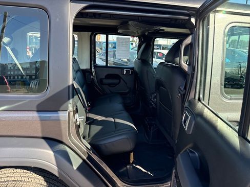 New 2026 Jeep Wrangler Sport AWD/4WD image 32