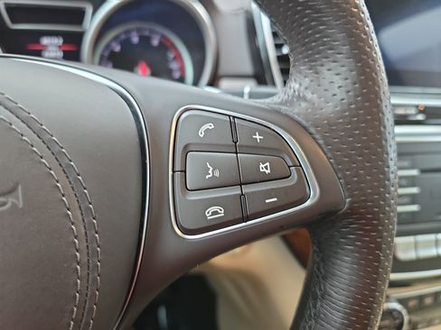 Used 2019 Mercedes-Benz GLS 450 4MATIC image 19