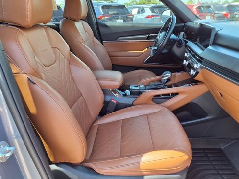 Used 2024 Kia Telluride EX X-Line AWD/4WD image 14