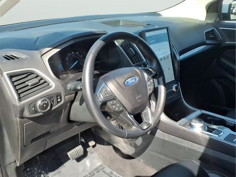 Used 2023 Ford Edge SEL w/ Convenience Package AWD/4WD image 7
