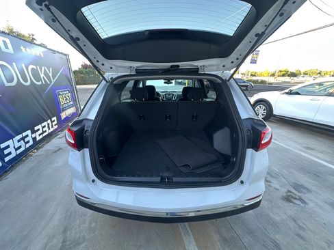 Used 2018 Chevrolet Equinox LT FWD image 15