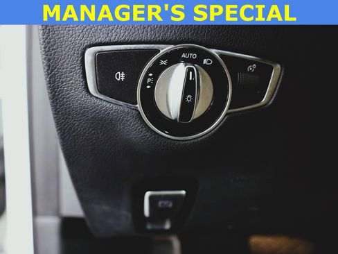 Certified 2019 Mercedes-Benz E 300 4MATIC image 12