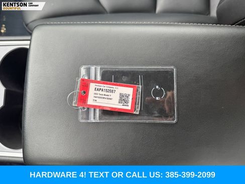 Used 2023 Tesla Model Y Long Range AWD/4WD image 33