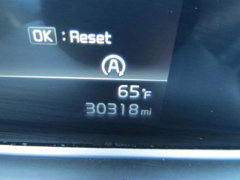 Used 2025 Kia Seltos S FWD image 24