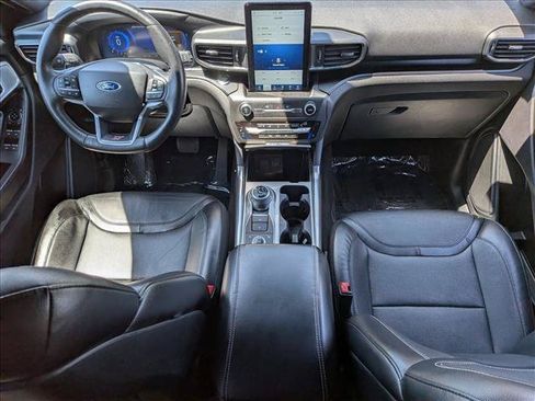 Certified 2020 Ford Explorer ST w/ Premium Technology Package AWD/4WD image 17
