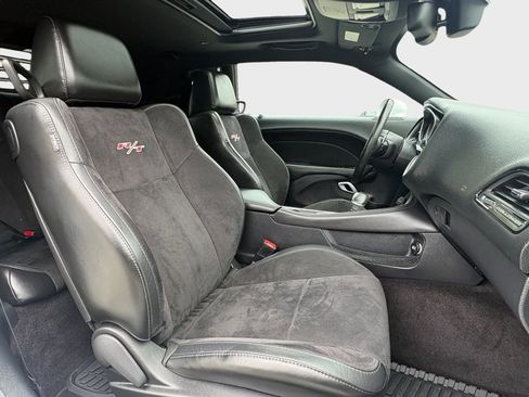 Used 2016 Dodge Challenger R/T Plus RWD image 20