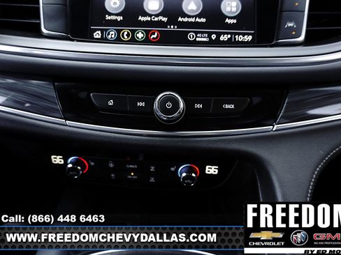 Used 2023 Buick Enclave Essence image 18