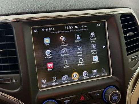 Used 2017 Jeep Grand Cherokee Limited RWD image 16