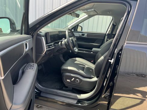 Used 2026 Hyundai Santa Fe SEL FWD image 10