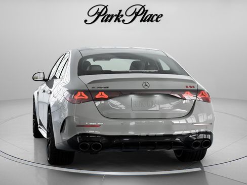 New 2026 Mercedes-Benz E 53 AMG e 4MATIC Sedan image 13