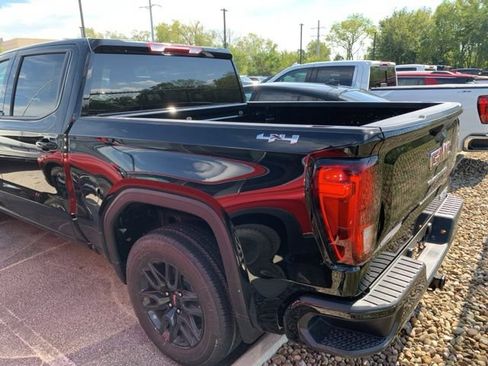 New 2026 GMC Sierra 1500 Elevation image 6