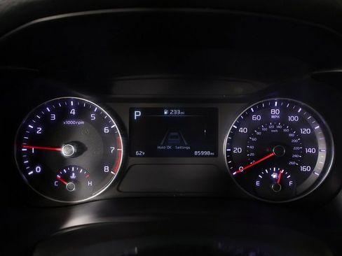 Used 2022 Kia Forte LXS w/ LXS Technology Package FWD image 36