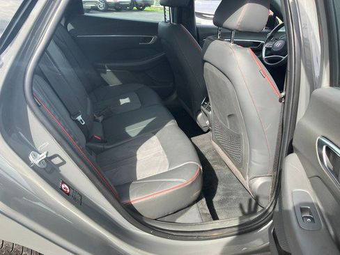 Used 2022 Hyundai Sonata SEL Plus FWD image 12