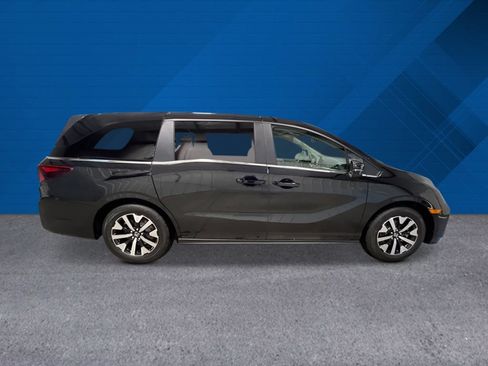 New 2026 Honda Odyssey EX-L image 2