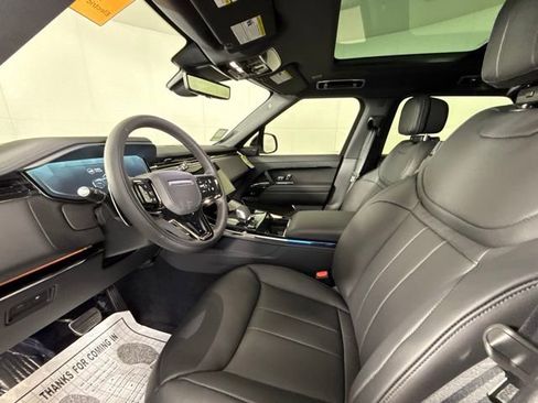 New 2026 Land Rover Range Rover Sport Dynamic SE AWD/4WD image 13