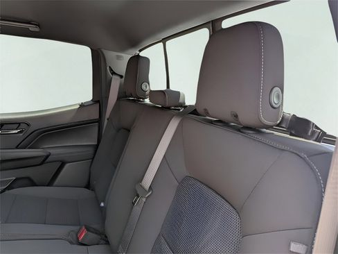 New 2026 GMC Canyon Elevation w/ Convenience Package image 25