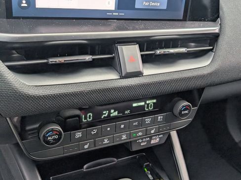 New 2026 Subaru Outback Limited image 18