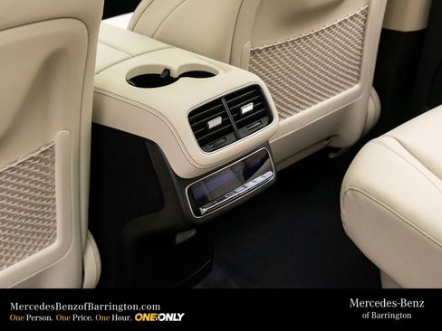 New 2026 Mercedes-Benz GLS 450 4MATIC image 19