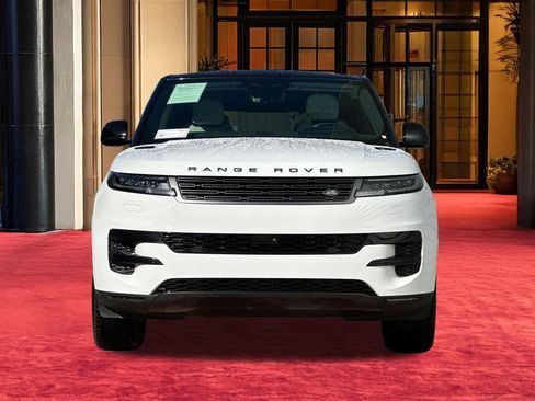 Used 2024 Land Rover Range Rover Sport SE image 7