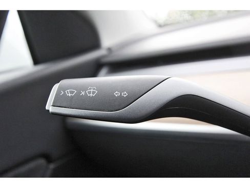 Used 2020 Tesla Model Y Performance AWD/4WD image 19