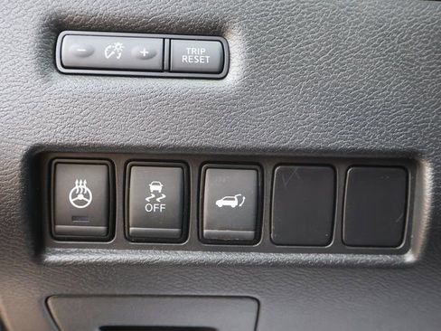 Used 2017 Nissan Murano Platinum w/ Platinum Technology Package FWD image 34