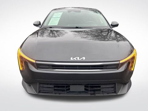 Used 2025 Kia K4 LXS image 8