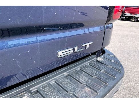 Used 2020 GMC Sierra 3500 SLT w/ SLT Convenience Package AWD/4WD image 9
