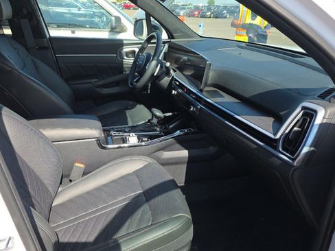 Used 2024 Kia Sorento SX Prestige AWD/4WD image 6