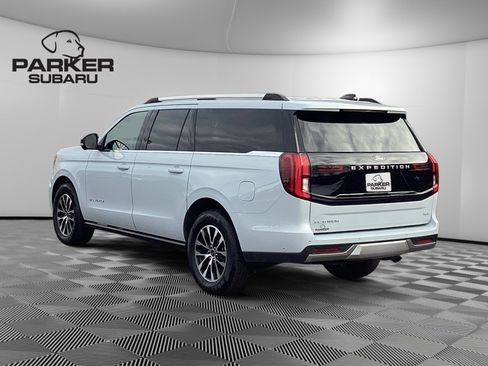 Used 2025 Ford Expedition Max Platinum image 3