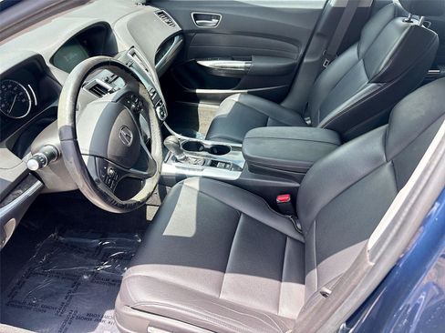 Used 2019 Acura TLX FWD image 21
