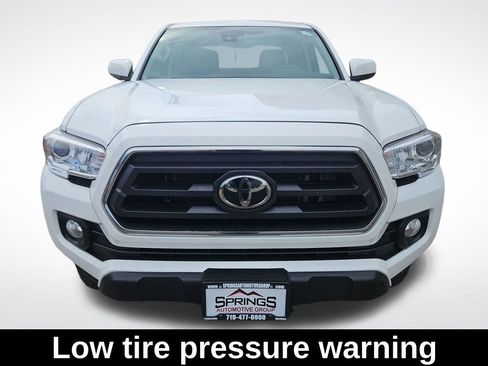 Used 2022 Toyota Tacoma SR5 RWD image 9