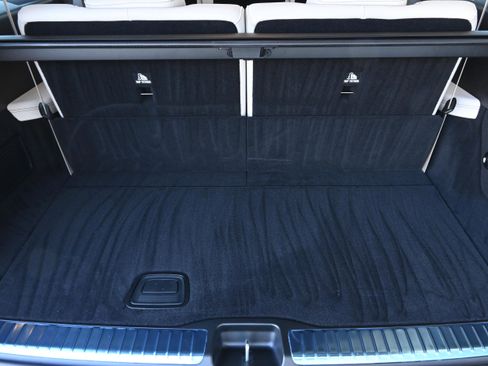 Used 2024 Mercedes-Benz GLS 450 4MATIC image 31