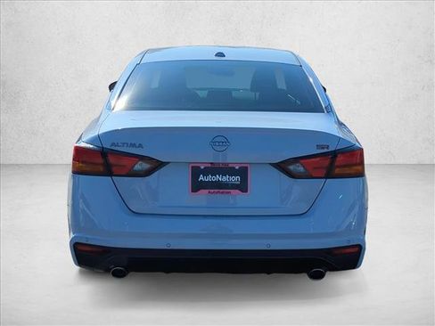 New 2025 Nissan Altima 2.5 SR image 6