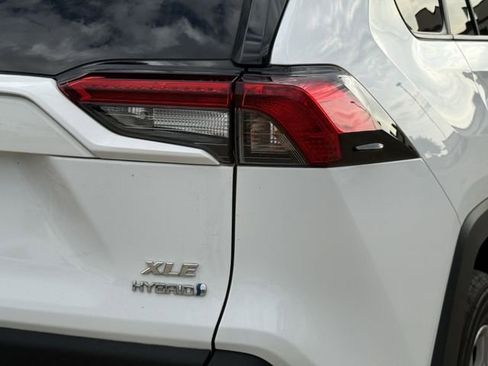 Used 2024 Toyota RAV4 XLE w/ Convenience Package AWD/4WD image 7
