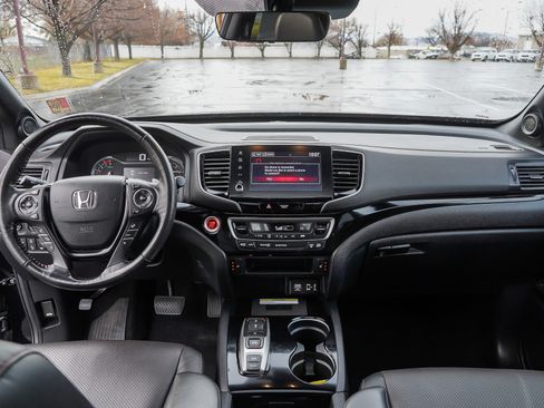 Used 2022 Honda Ridgeline Black Edition image 32