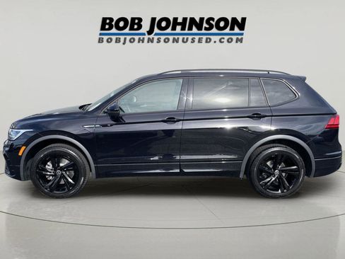 Used 2024 Volkswagen Tiguan SE R-Line AWD/4WD image 6