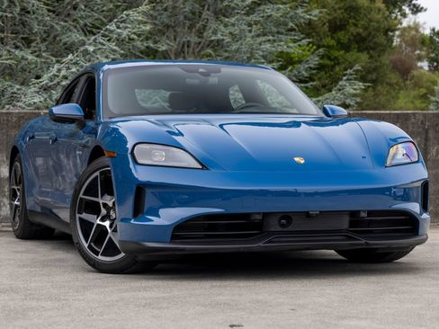 Certified 2025 Porsche Taycan RWD image 6