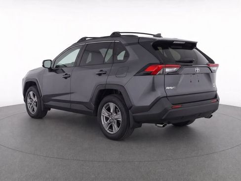 Used 2024 Toyota RAV4 XLE AWD/4WD image 3