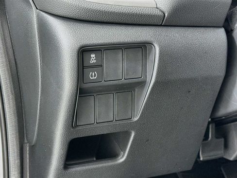 Used 2019 Honda CR-V LX image 14