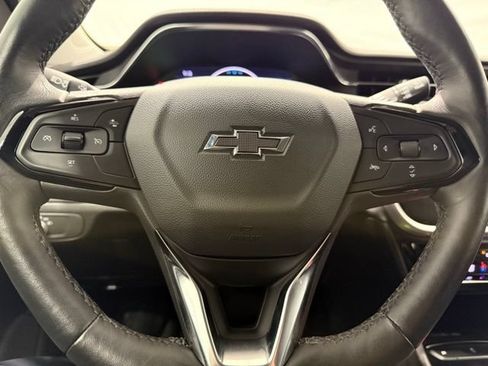 Used 2023 Chevrolet Bolt EUV LT w/ Convenience Package FWD image 40