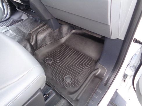 Used 2024 Ford F350 XL w/ XL Chrome Package image 78