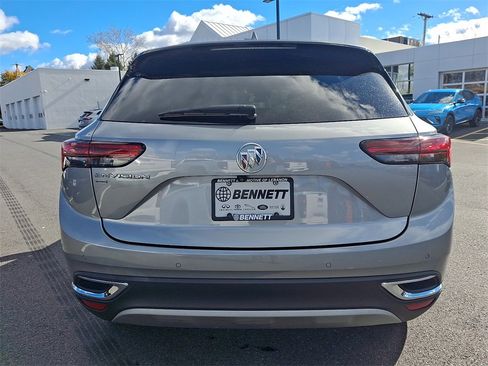 Used 2023 Buick Envision Essence image 6