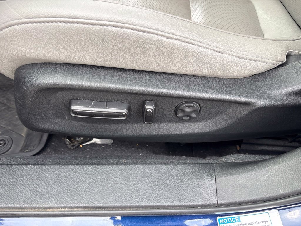 Used 2020 Honda Accord Touring image 17